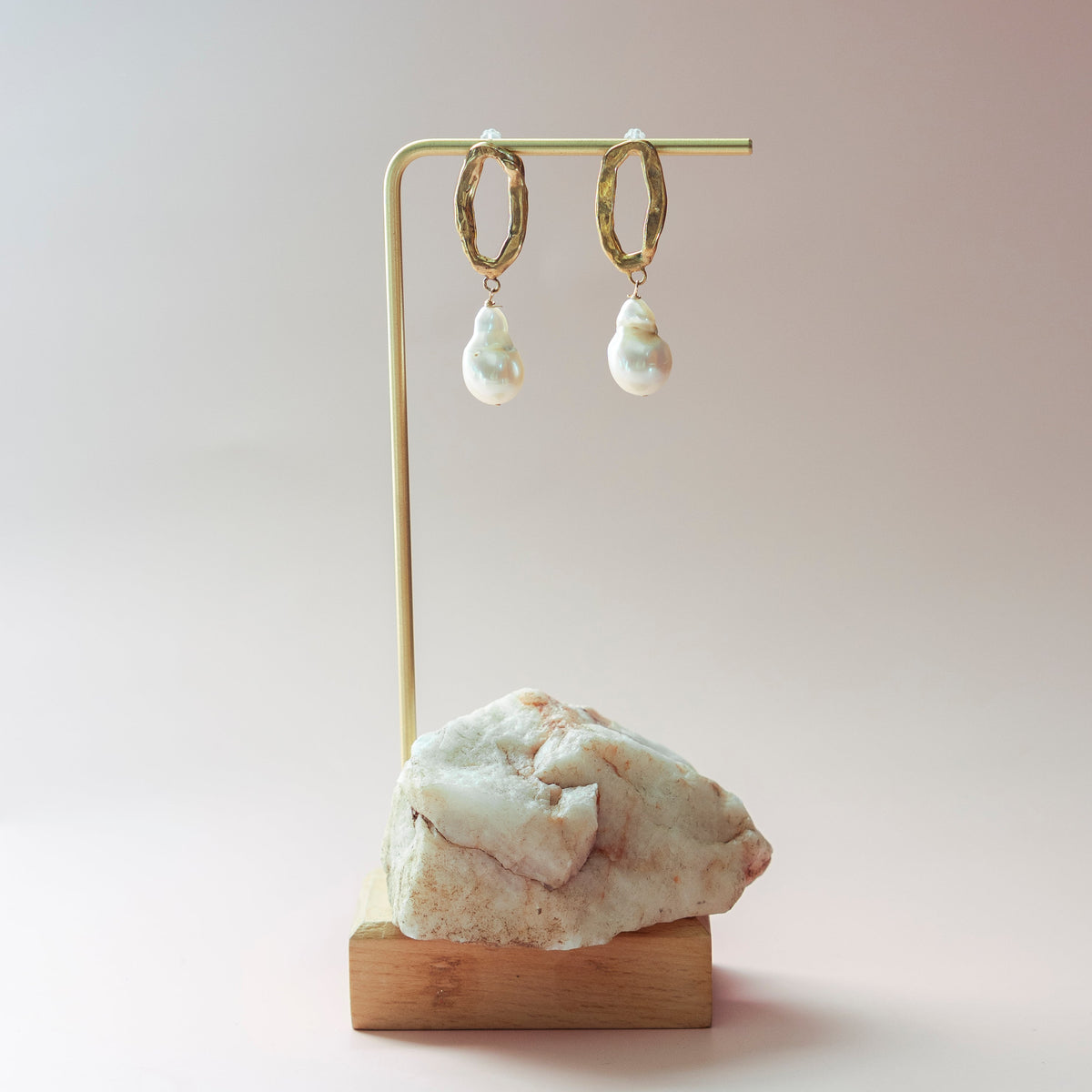 Sabri Baroque Pearl Drops