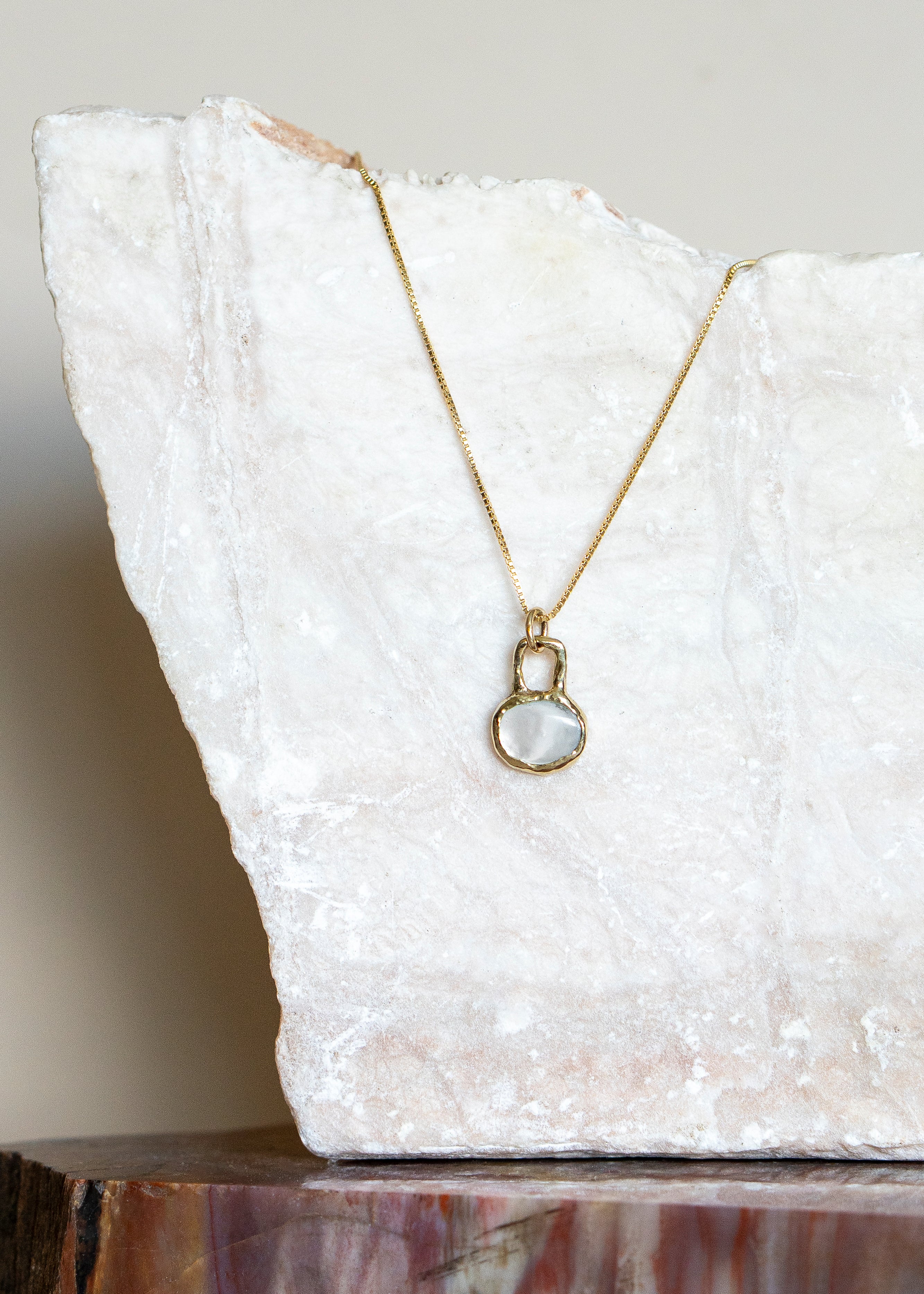 Slender Portal Pendant Mother of Pearl