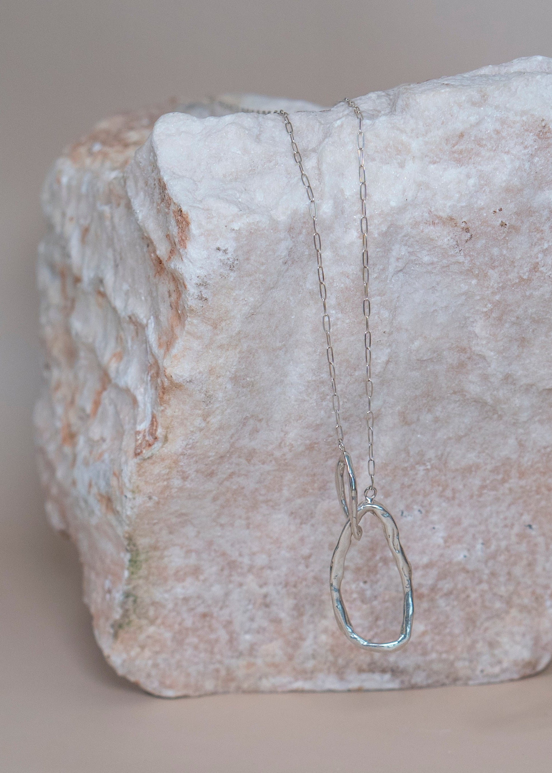 Asymmetrical Open Link Necklace