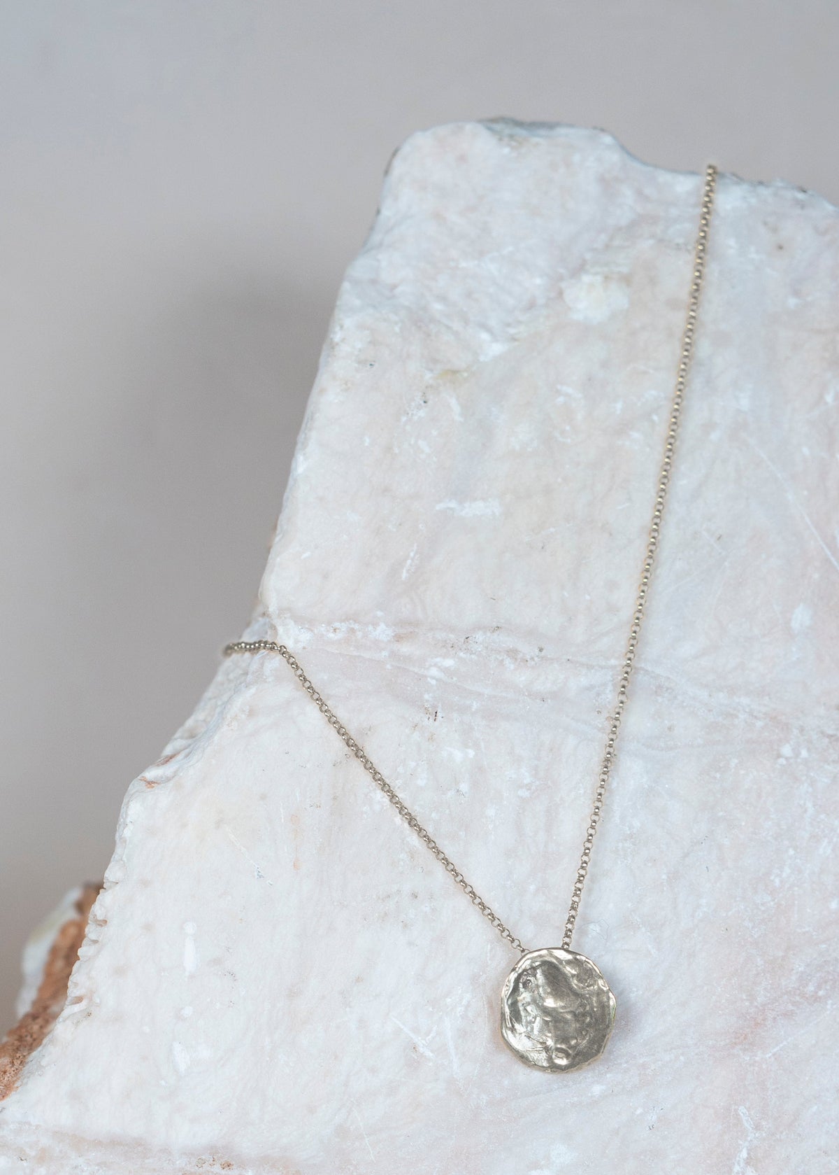 Thea Pendant