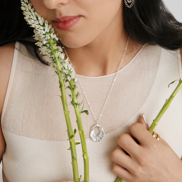 Eleas Tear Necklace
