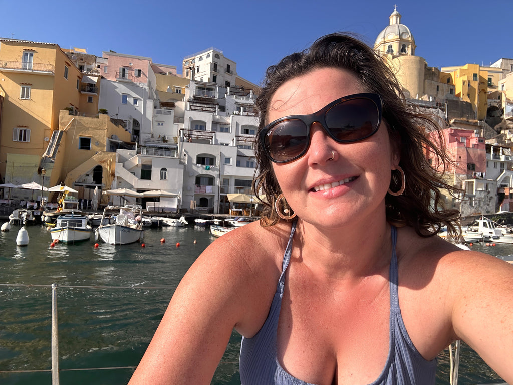 Choosing Your Perfect Vacation Jewelry and How to Travel Well in it