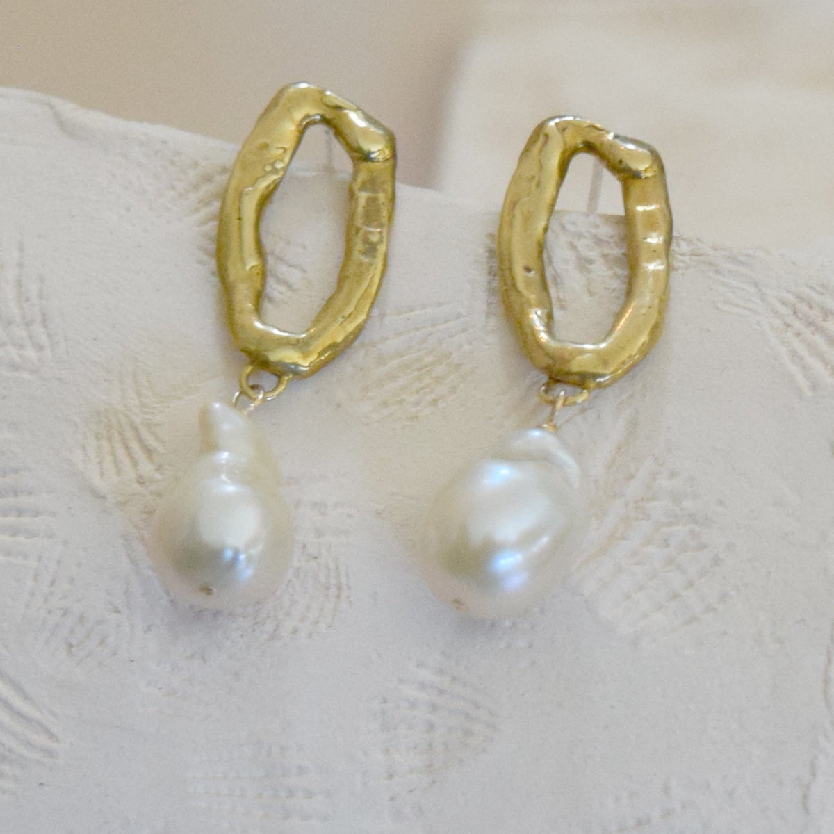 Sabri Baroque Pearl Drops