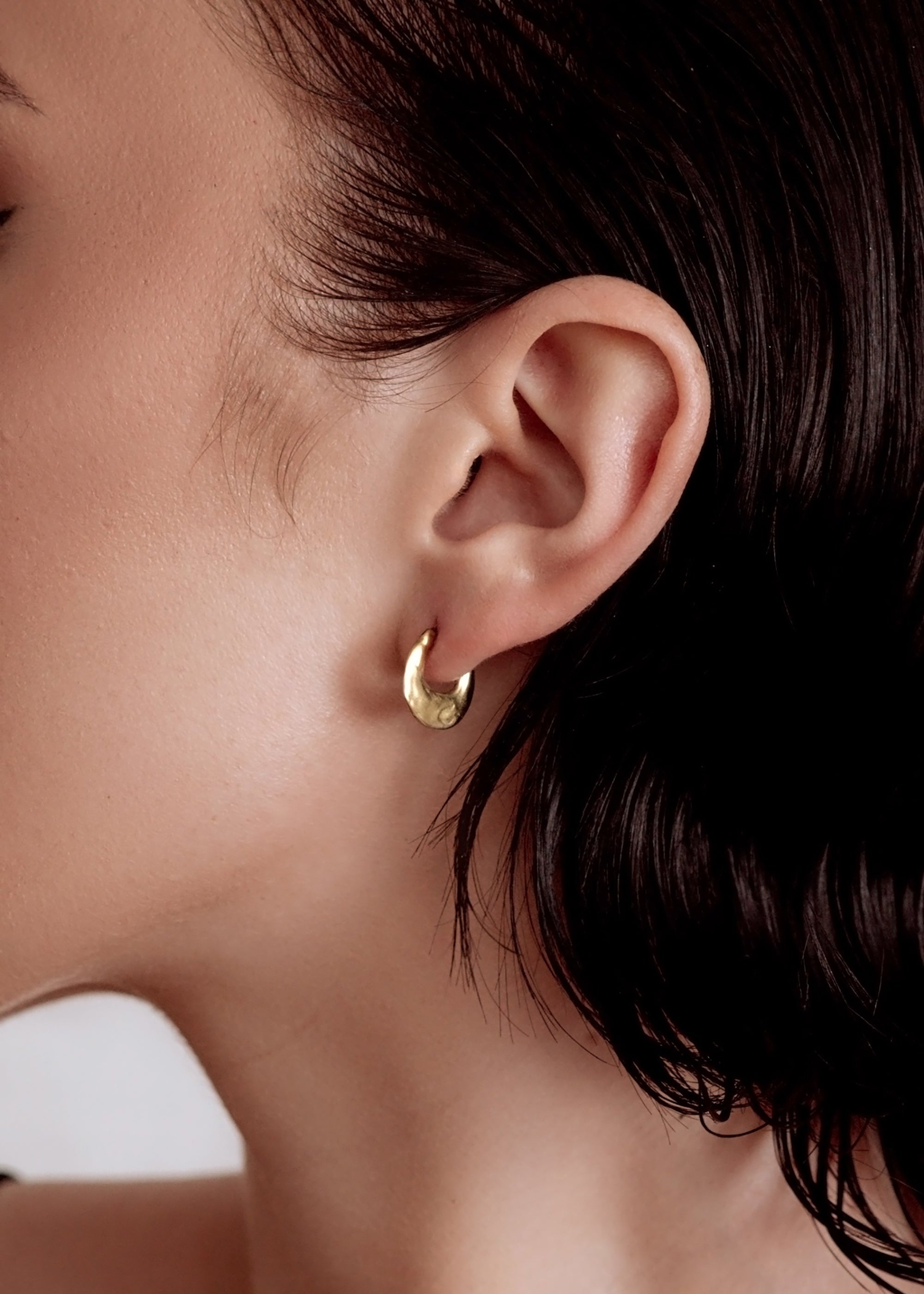 Duea Gold Hoops