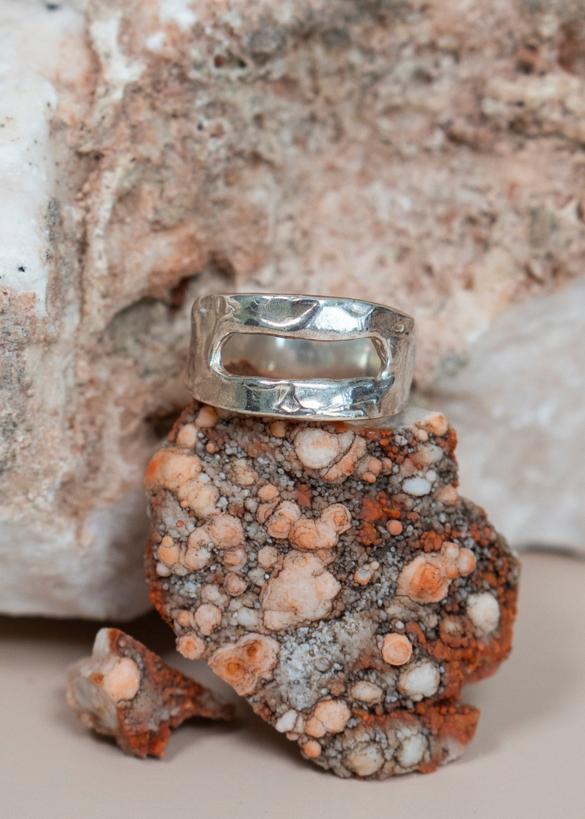Open Rectangle Ring