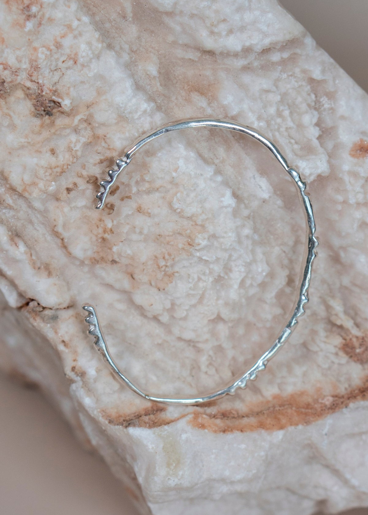 Sol Cuff