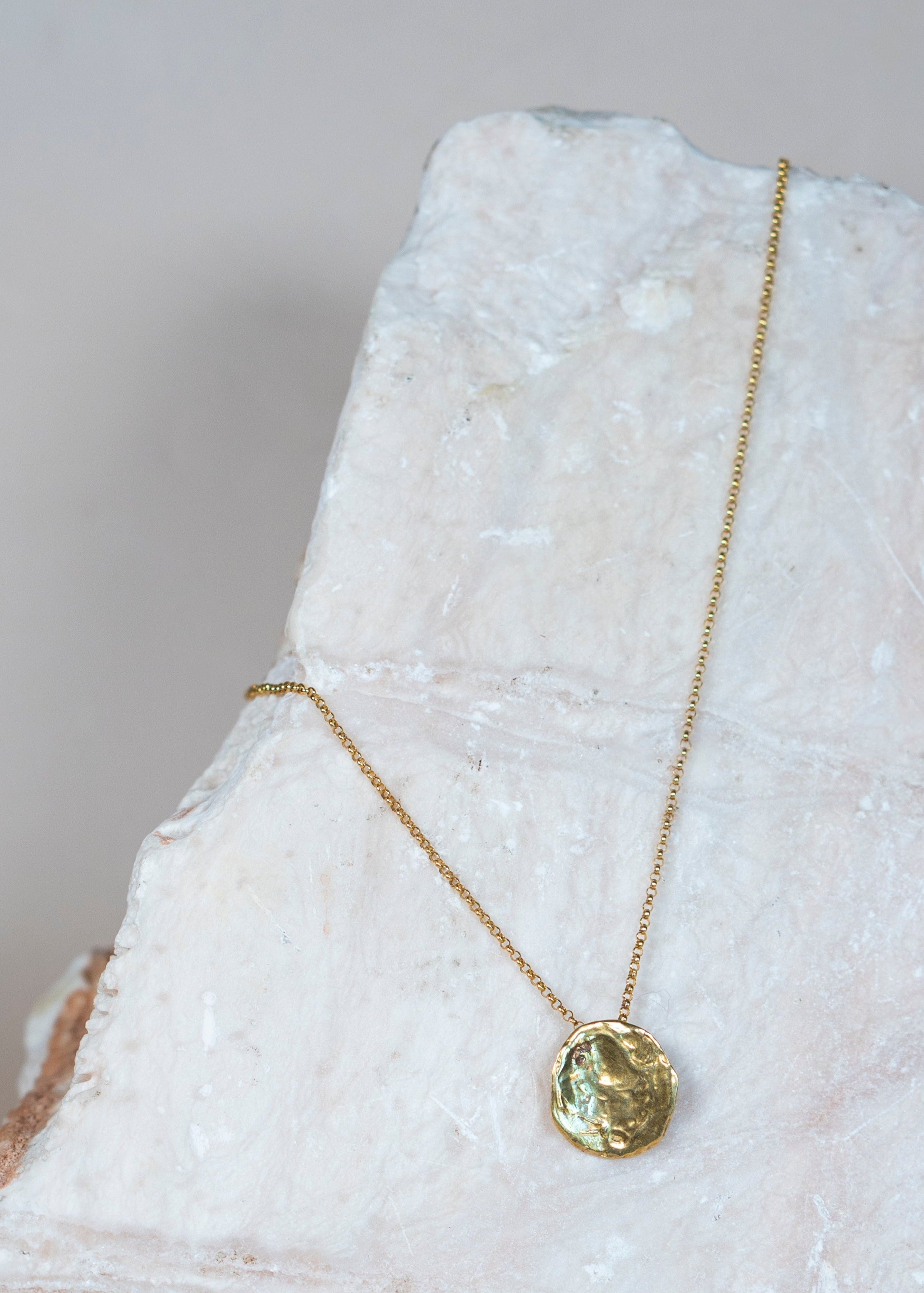 Thea Pendant
