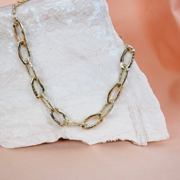 chunky chain-link necklace