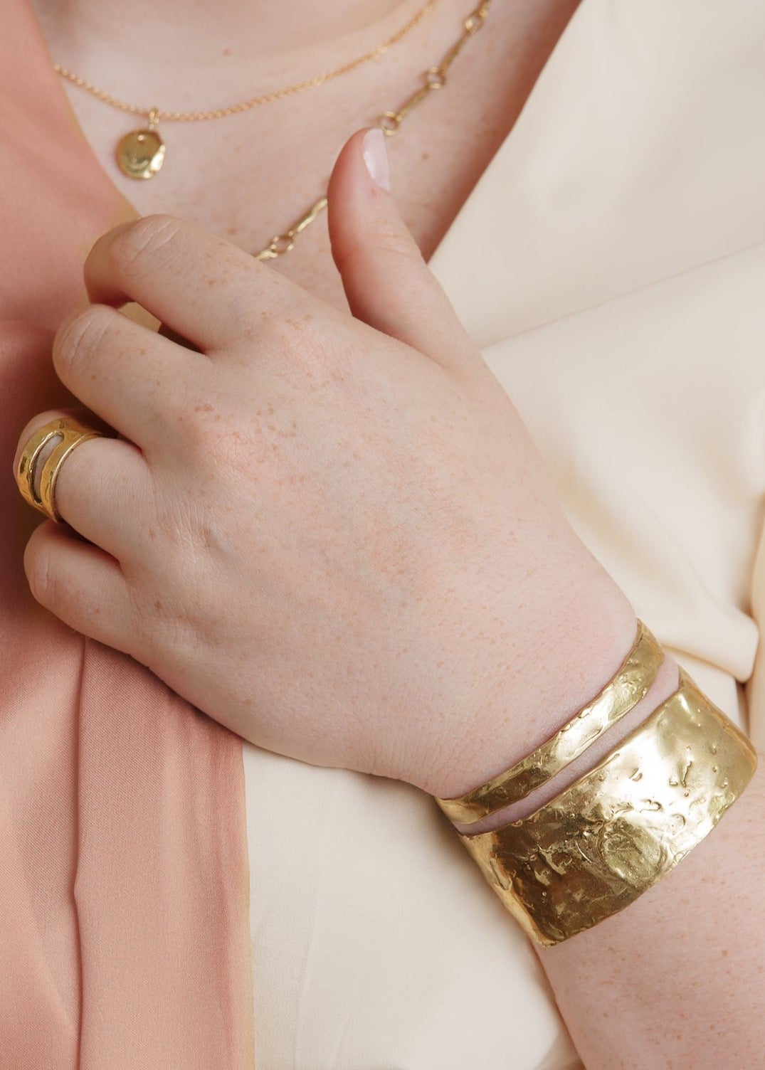 Dalles Cuff