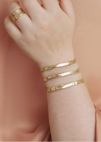 Rille Cuff Bracelet